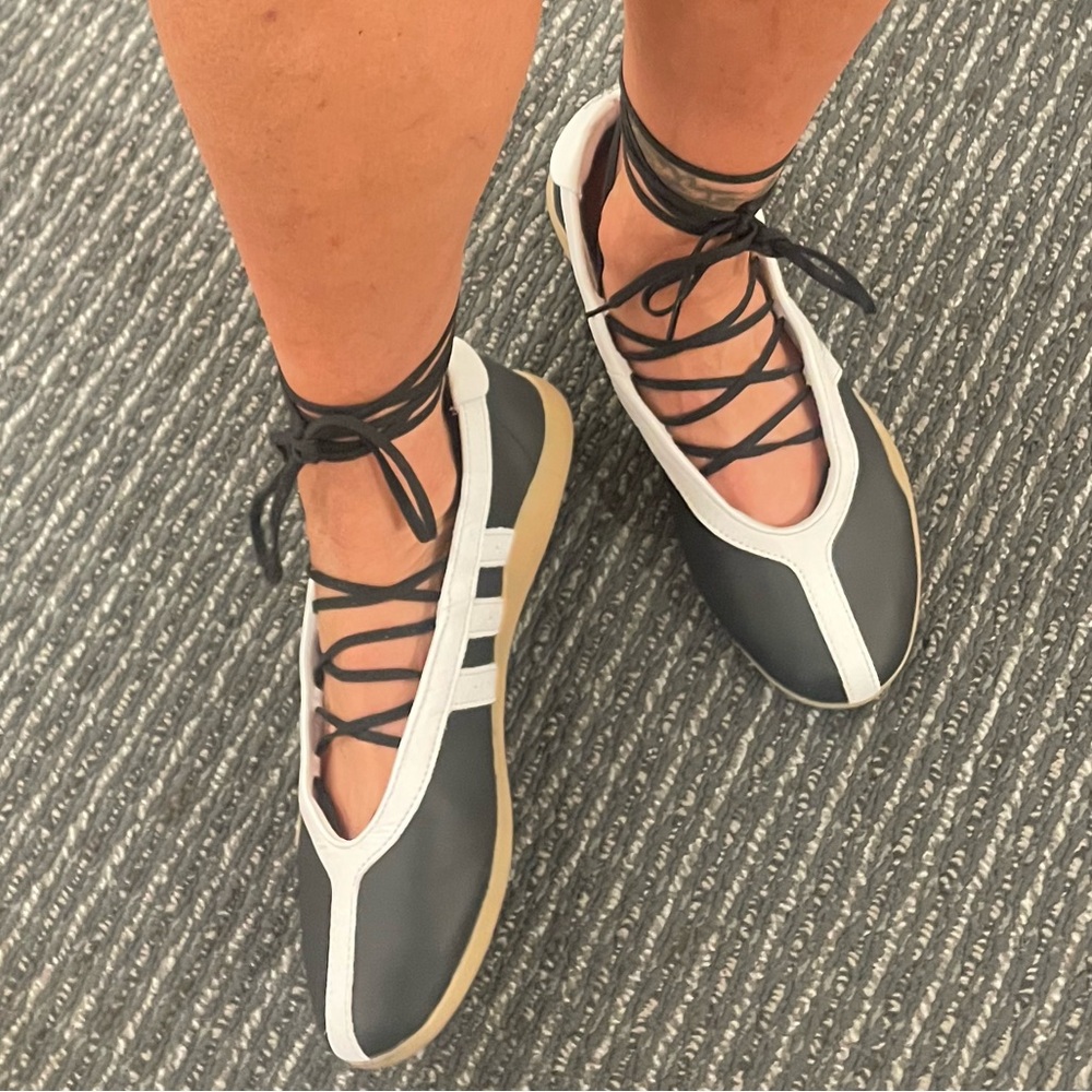 🤍🖤 ADIDAS TAEKWONDO MEI BALLET BLACK 9.5